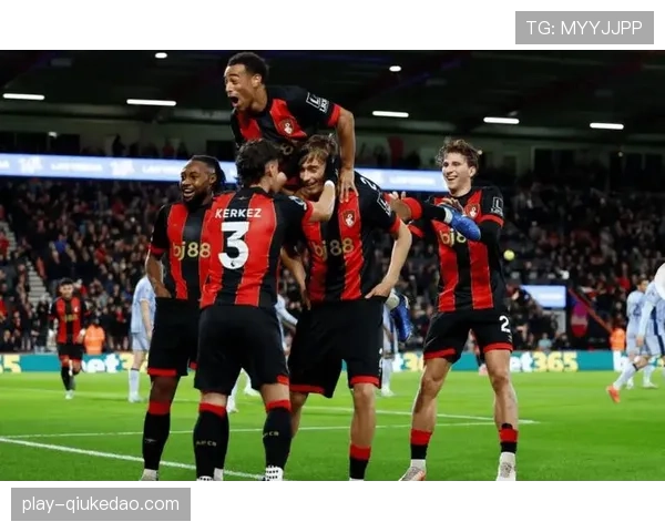 实时战报：布伦特福德闪电战，开场3分钟即攻破伯恩茅斯球门